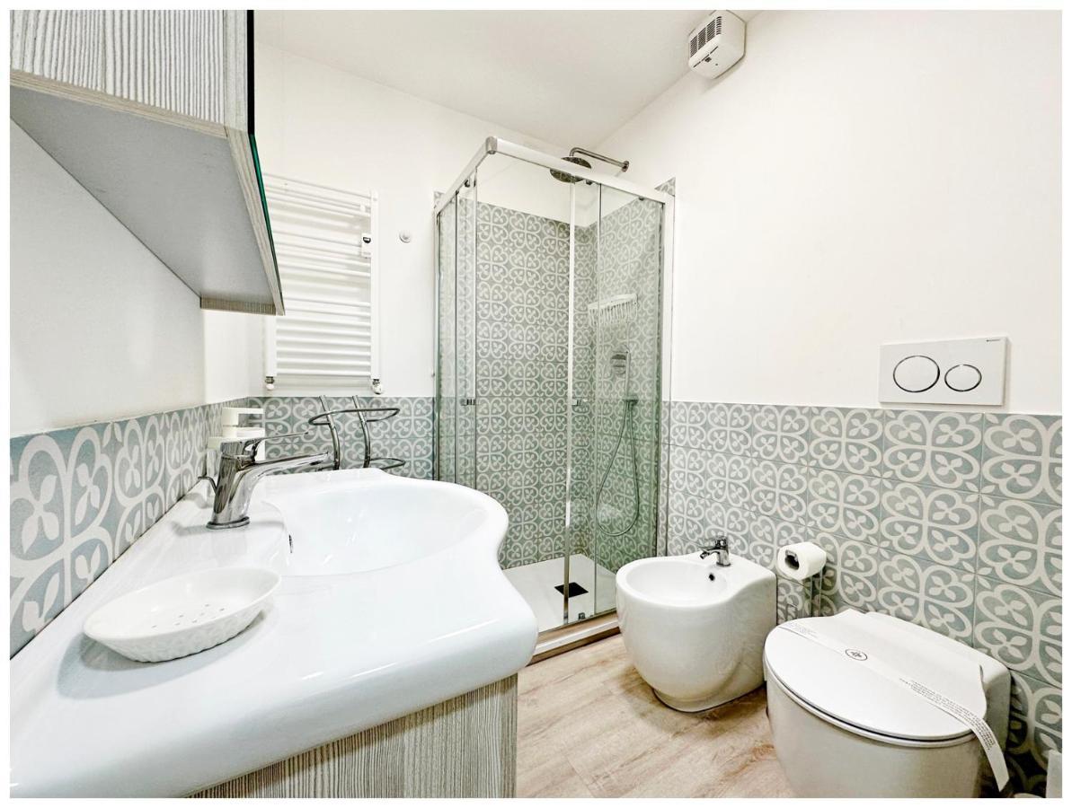 Real Italian Estate - Maps Apartment Genoa Exterior photo